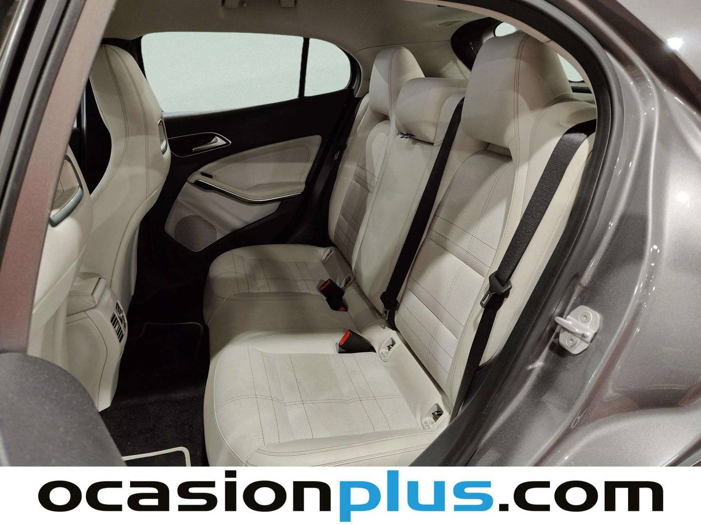 Foto asientos traseros Mercedes GLA Mercedes GLA GLA 200 CDI Style (136 CV)