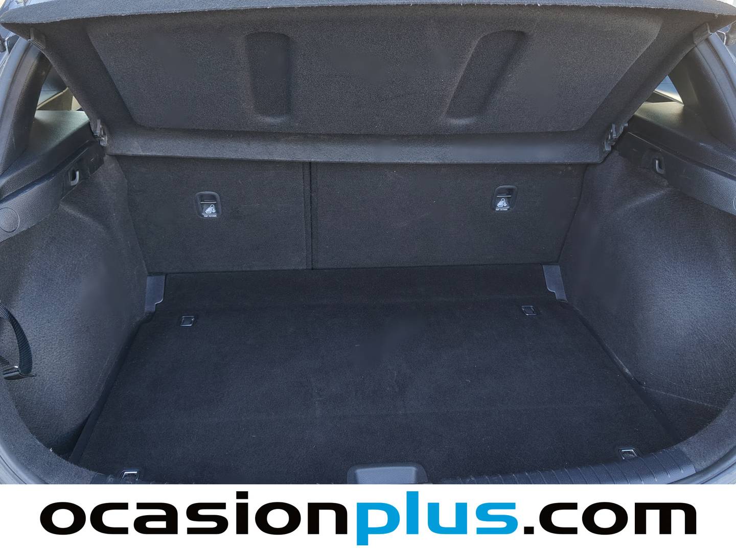 Fotos maletero KIA Ceed KIA Ceed 1.6 MHEV iMT Drive (136 CV)