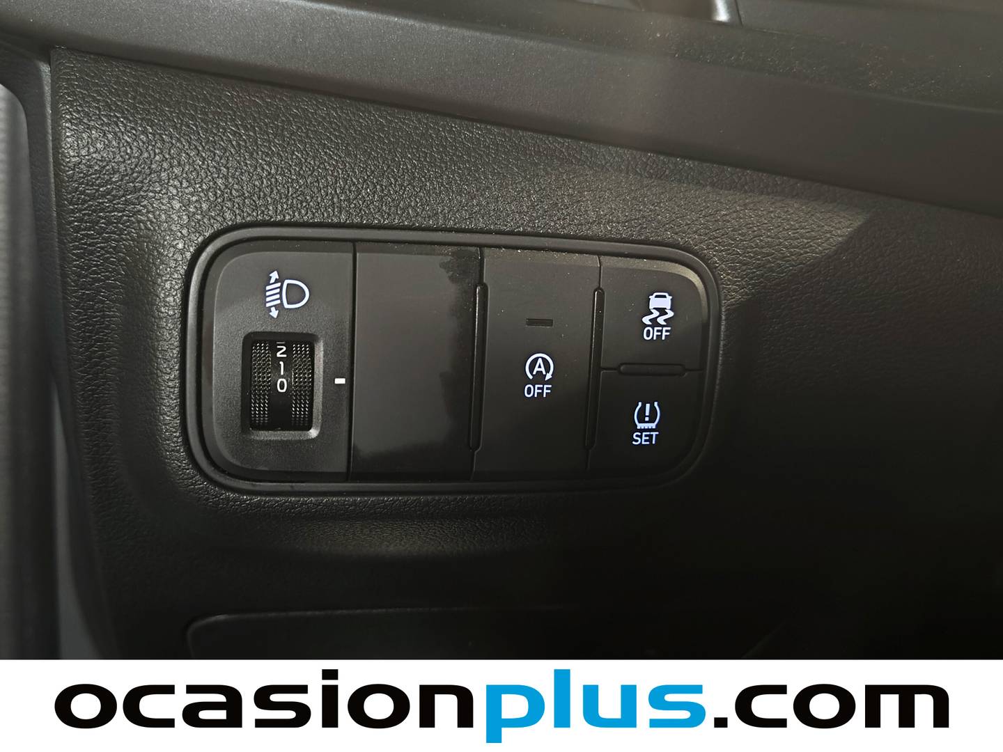 Foto Hyundai Bayon Hyundai Bayon 1.0 TGDI 48V Maxx DCT (100 CV)