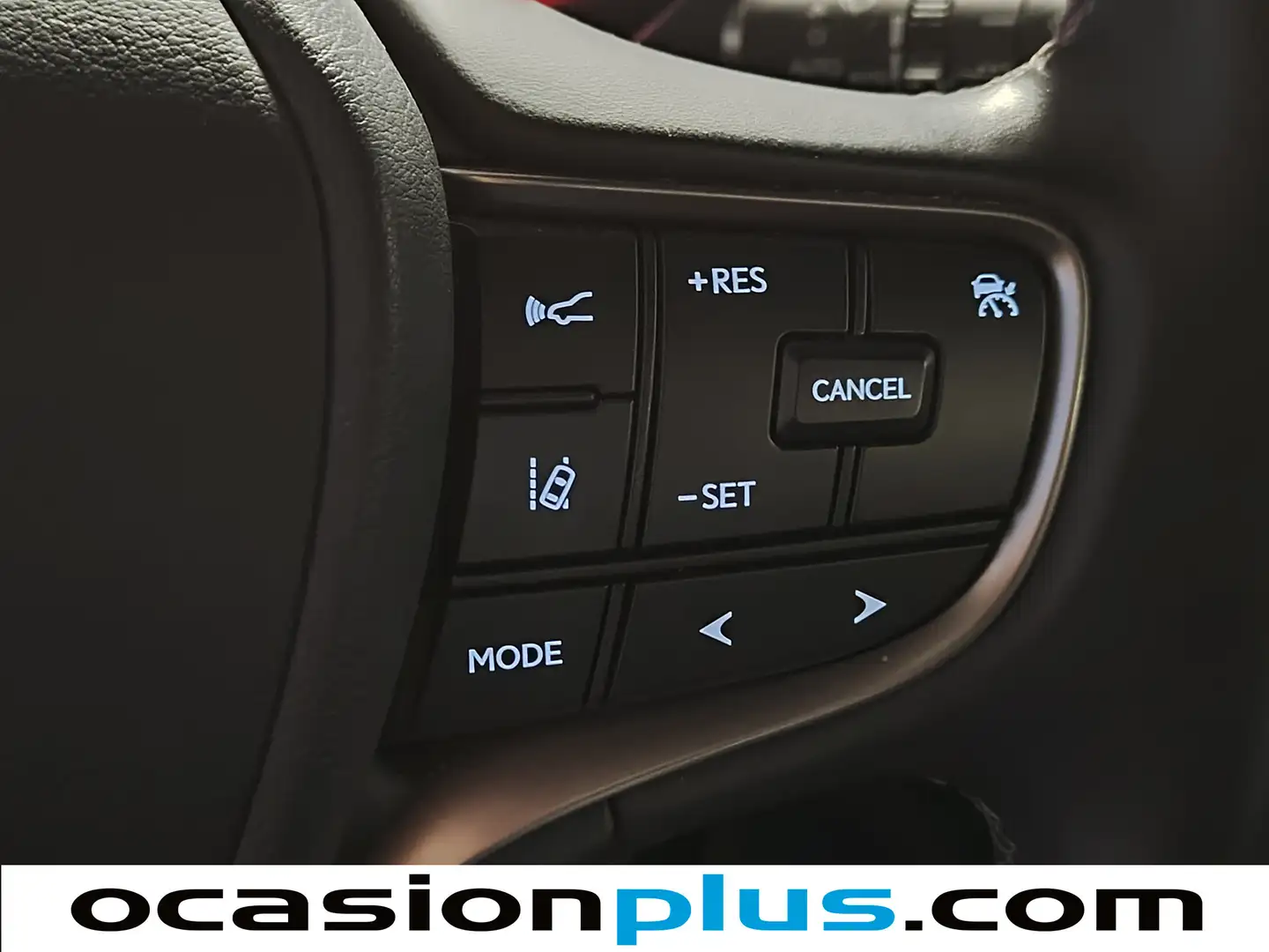 Foto Lexus UX Lexus UX 250h Business 2WD (184 CV)