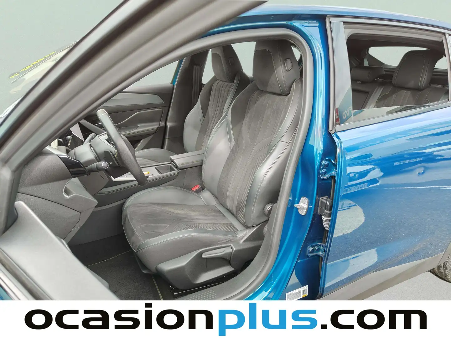 Foto Peugeot 408 Peugeot 408 GT Puretech EAT8 (130 CV)