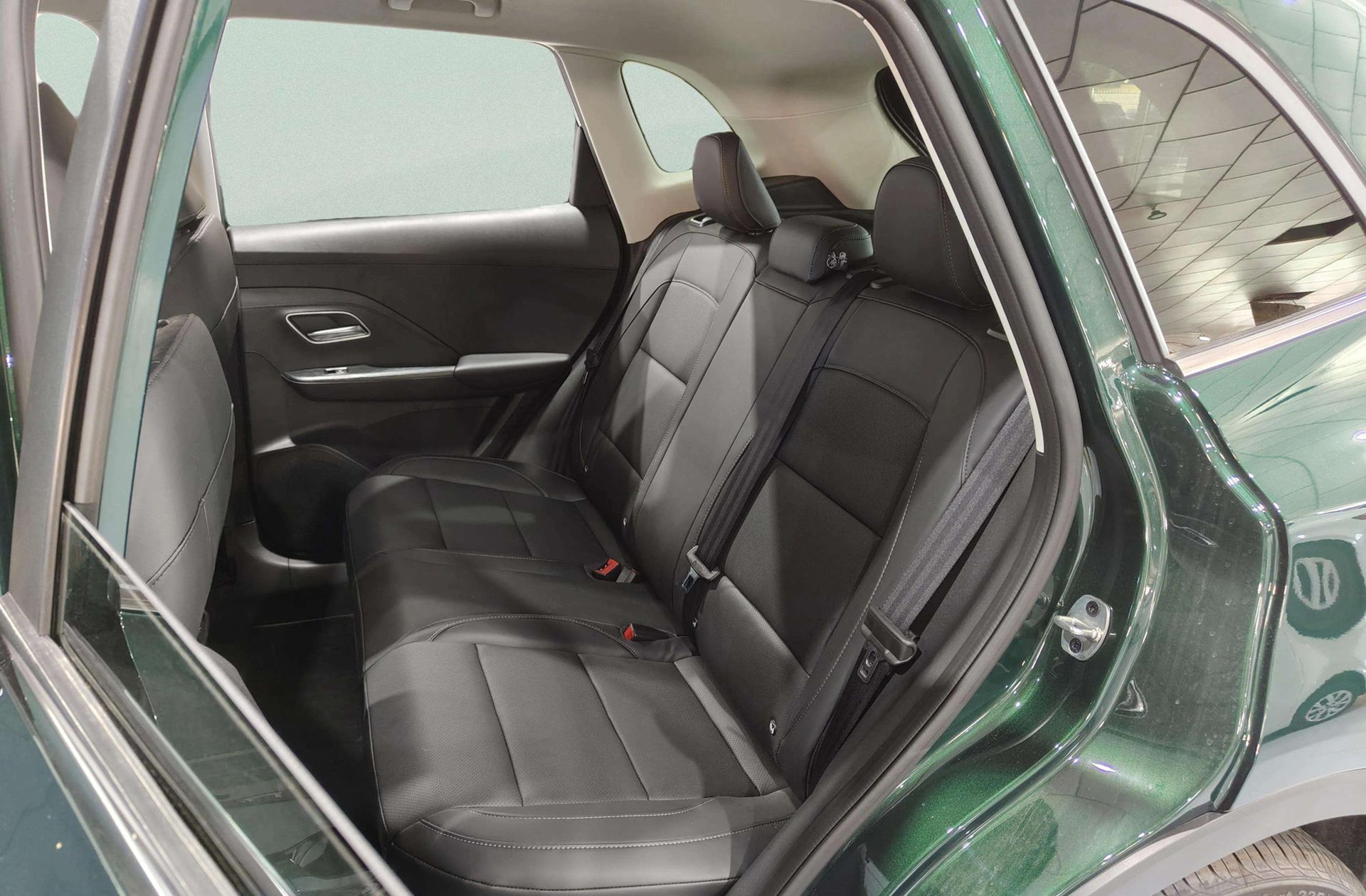 MG ZS 1.5 Hybrid+ Luxury - foto 14