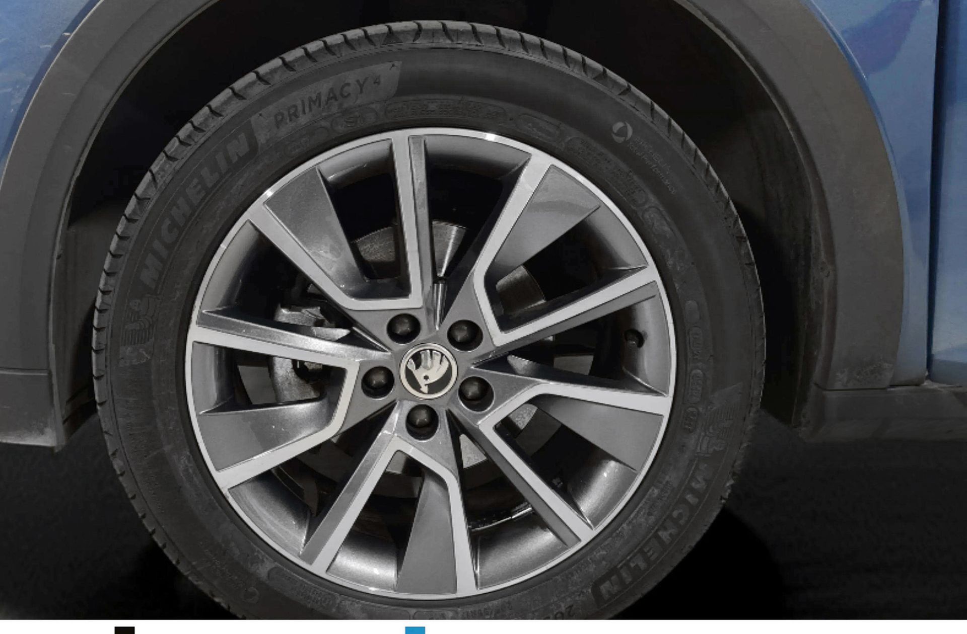 Škoda Kamiq 1.0 TSI Scout DSG - foto 36
