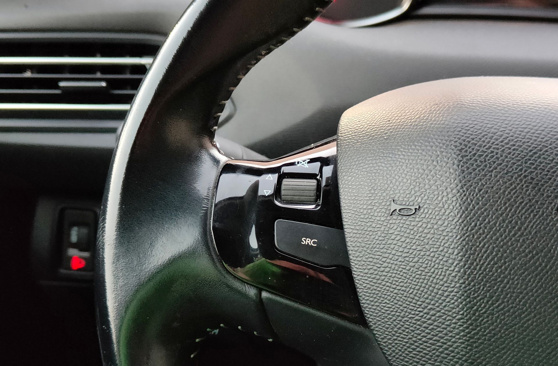 Peugeot 308 PureTech 130 Style - foto 24
