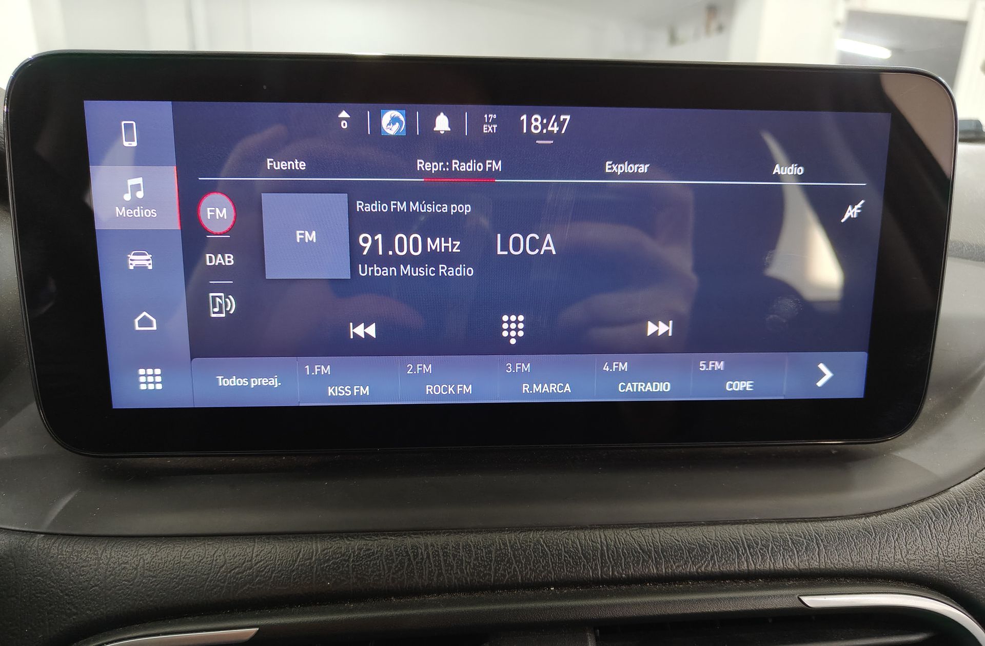 Fiat Tipo 1.5 Hybrid Cross DCT - foto 31