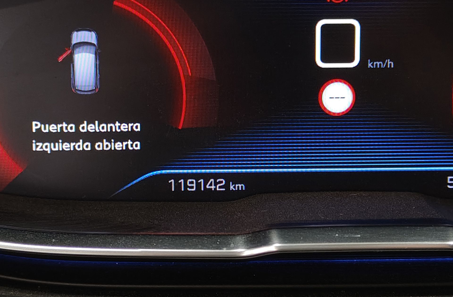 Peugeot 3008 PureTech 130 Allure EAT8 - foto 12