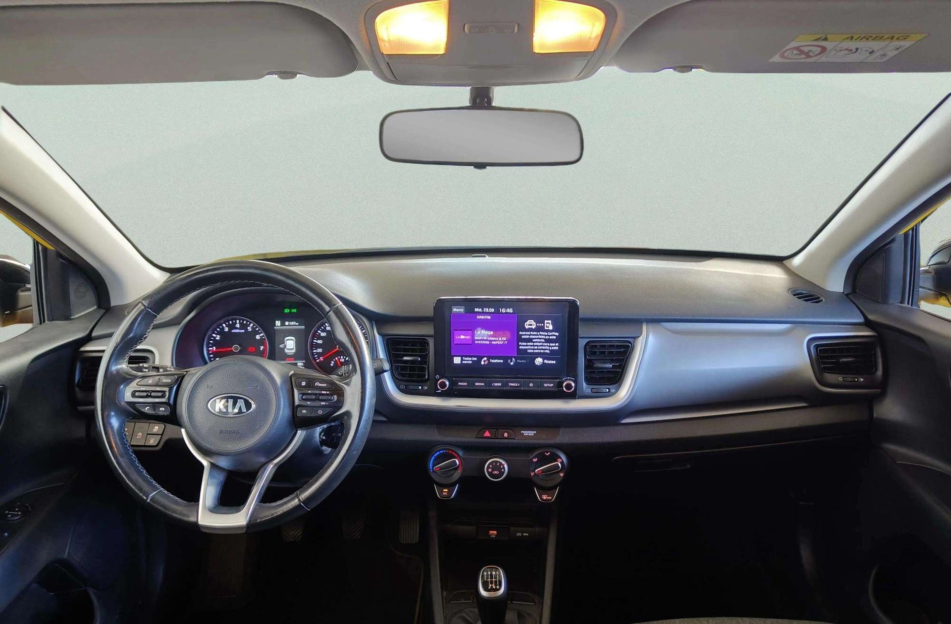 Kia Stonic 1.0 T-GDi MHEV iMT Concept - foto 6