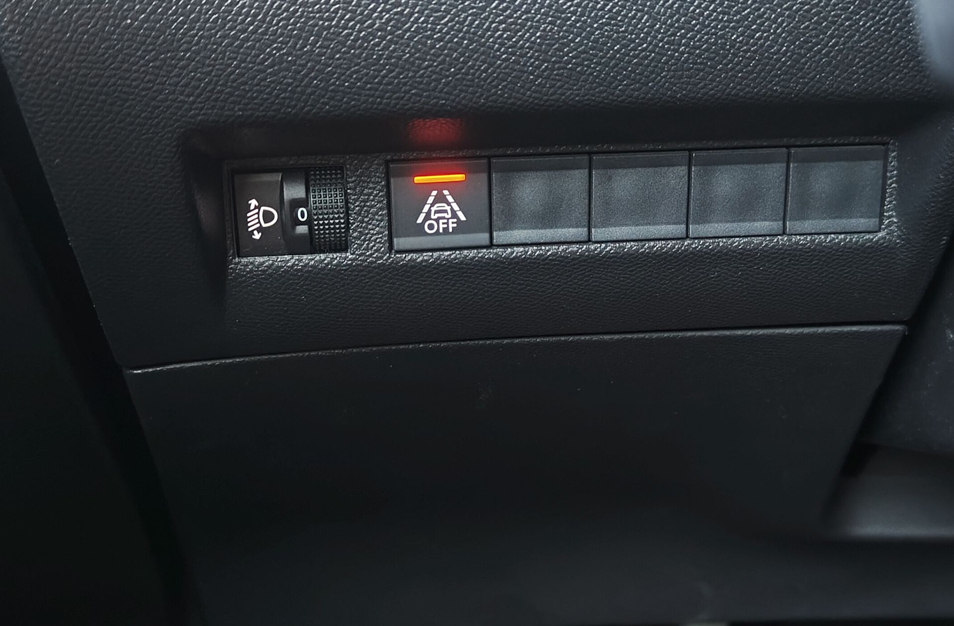 Peugeot 208 PureTech 100 Active Pack - foto 23