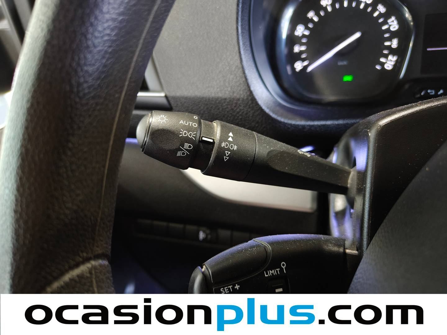 Equipamiento del Citroën Spacetourer Citroën Spacetourer BlueHDi 120 Talla M Business (120 CV) 8 Plazas