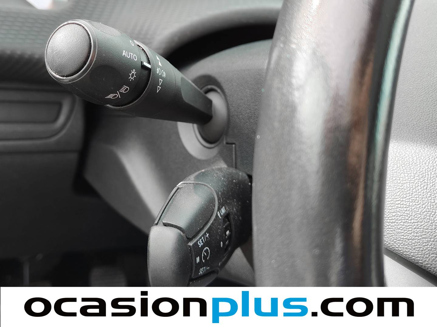 Foto Peugeot 2008 Peugeot 2008 BlueHDi 100 Allure (100 CV)