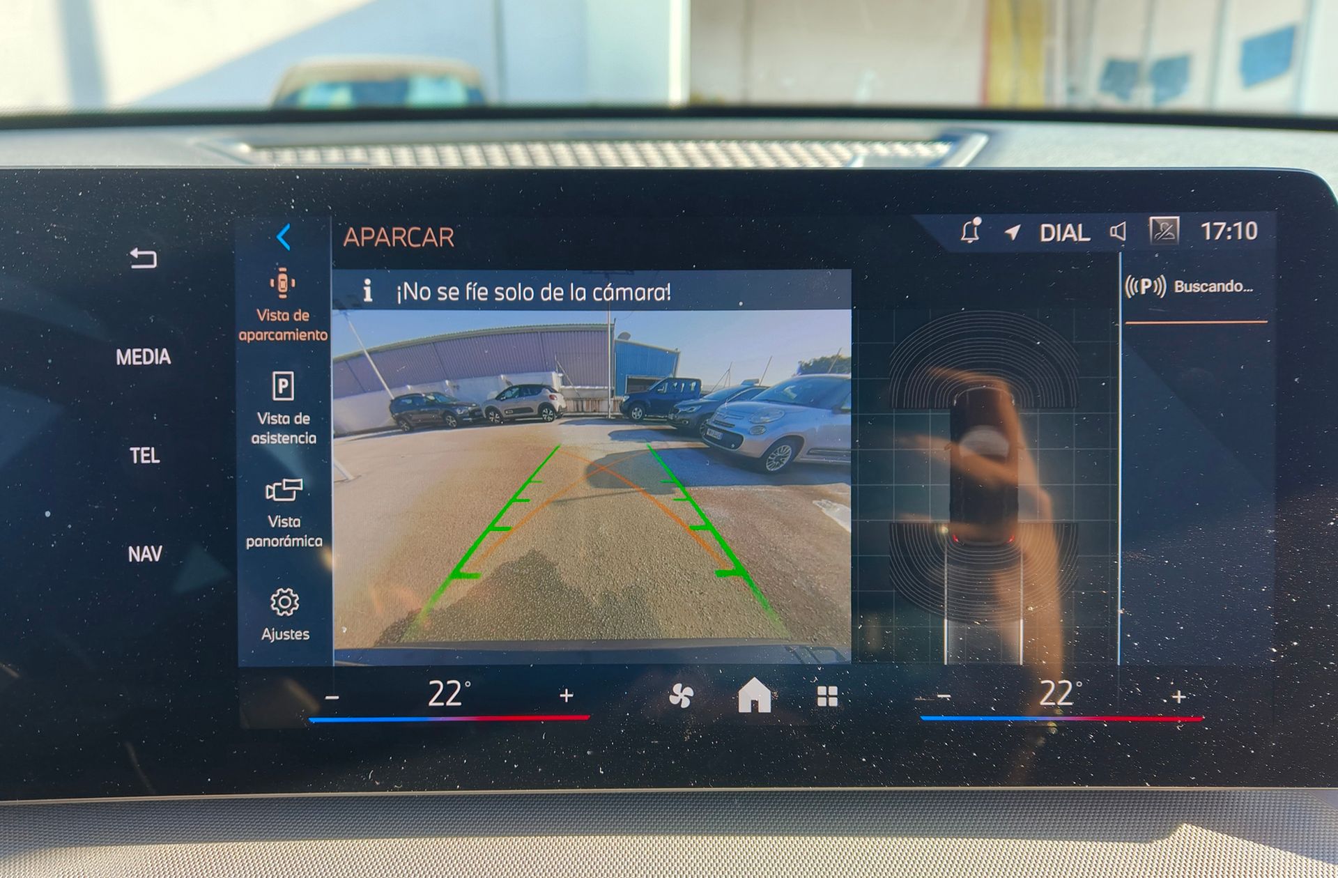 BMW X1 sDrive18d - foto 8