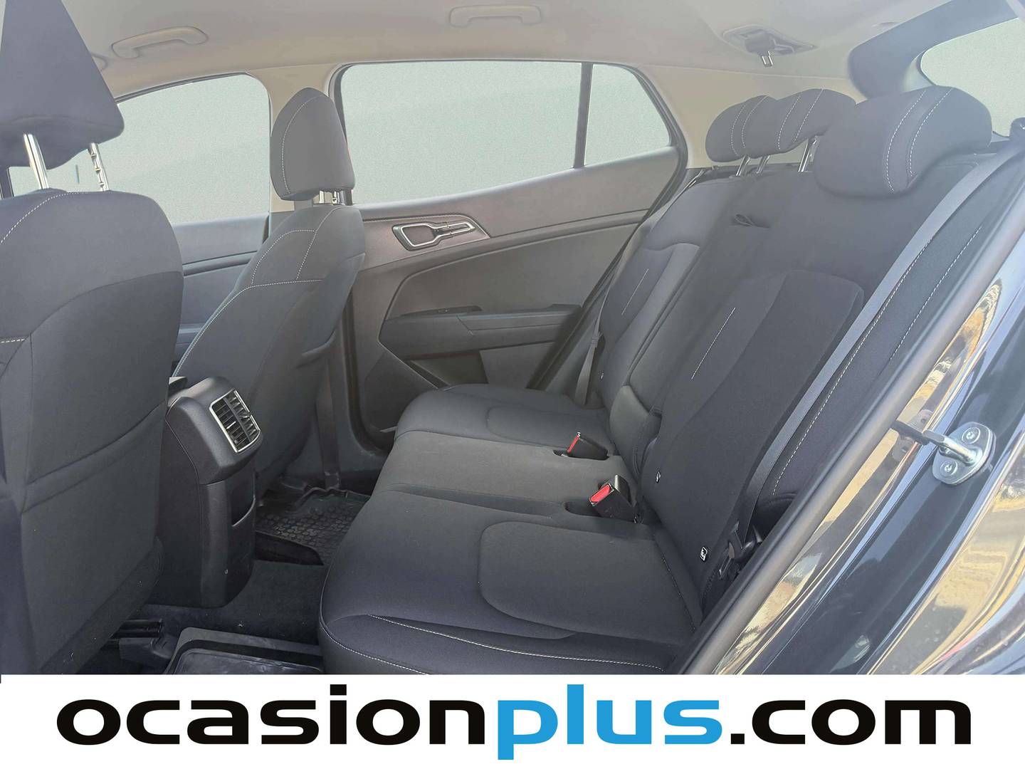 Foto asientos traseros KIA Sportage KIA Sportage 1.6 T-GDi Concept 4X2 (150 CV)