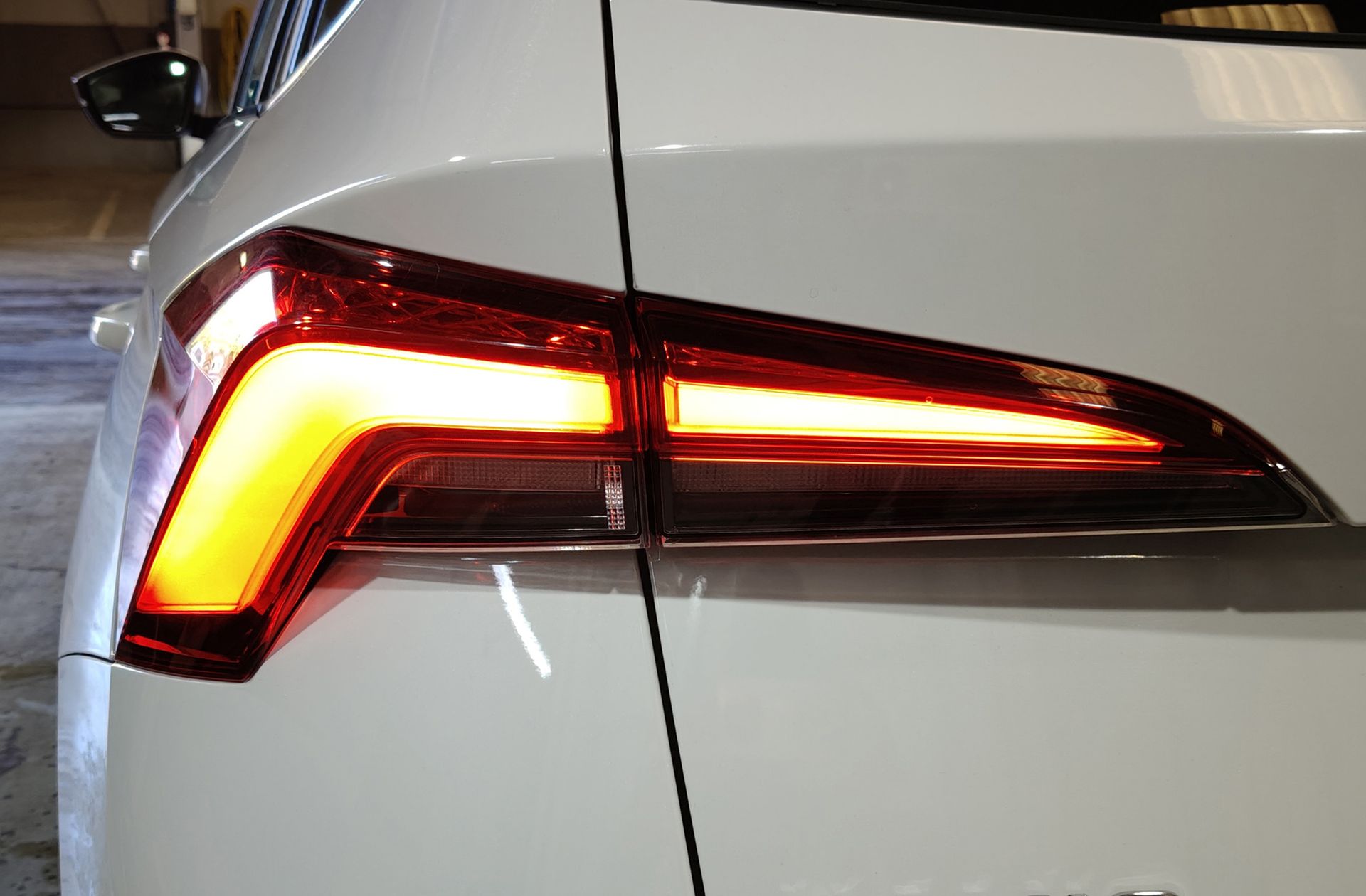 Škoda Kamiq 1.0 TSI Ambition - foto 15