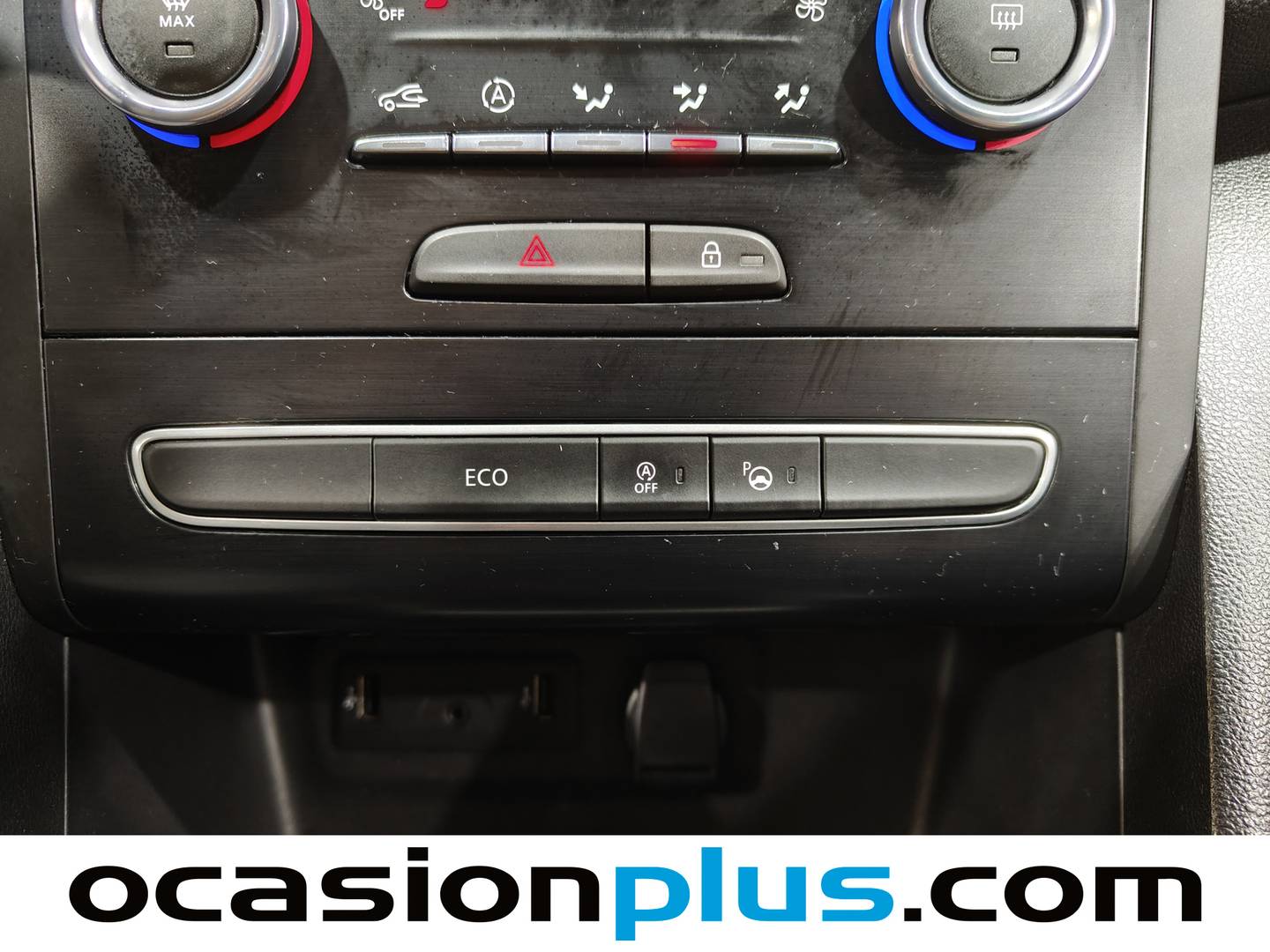 Foto Renault Mégane Renault Megane Zen TCe (140 CV) GPF