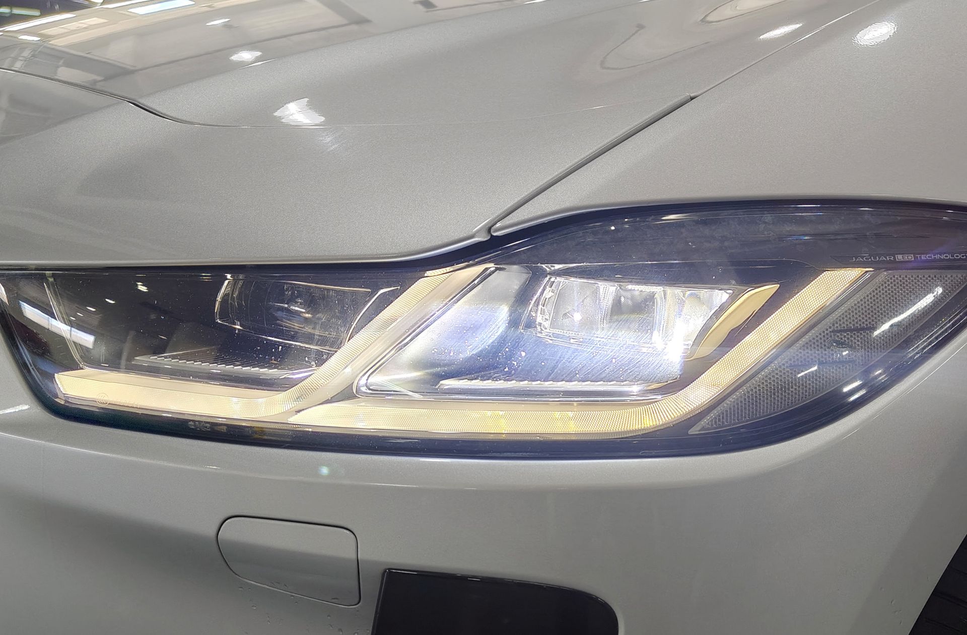 Jaguar I-Pace EV400 SE 4WD - foto 15