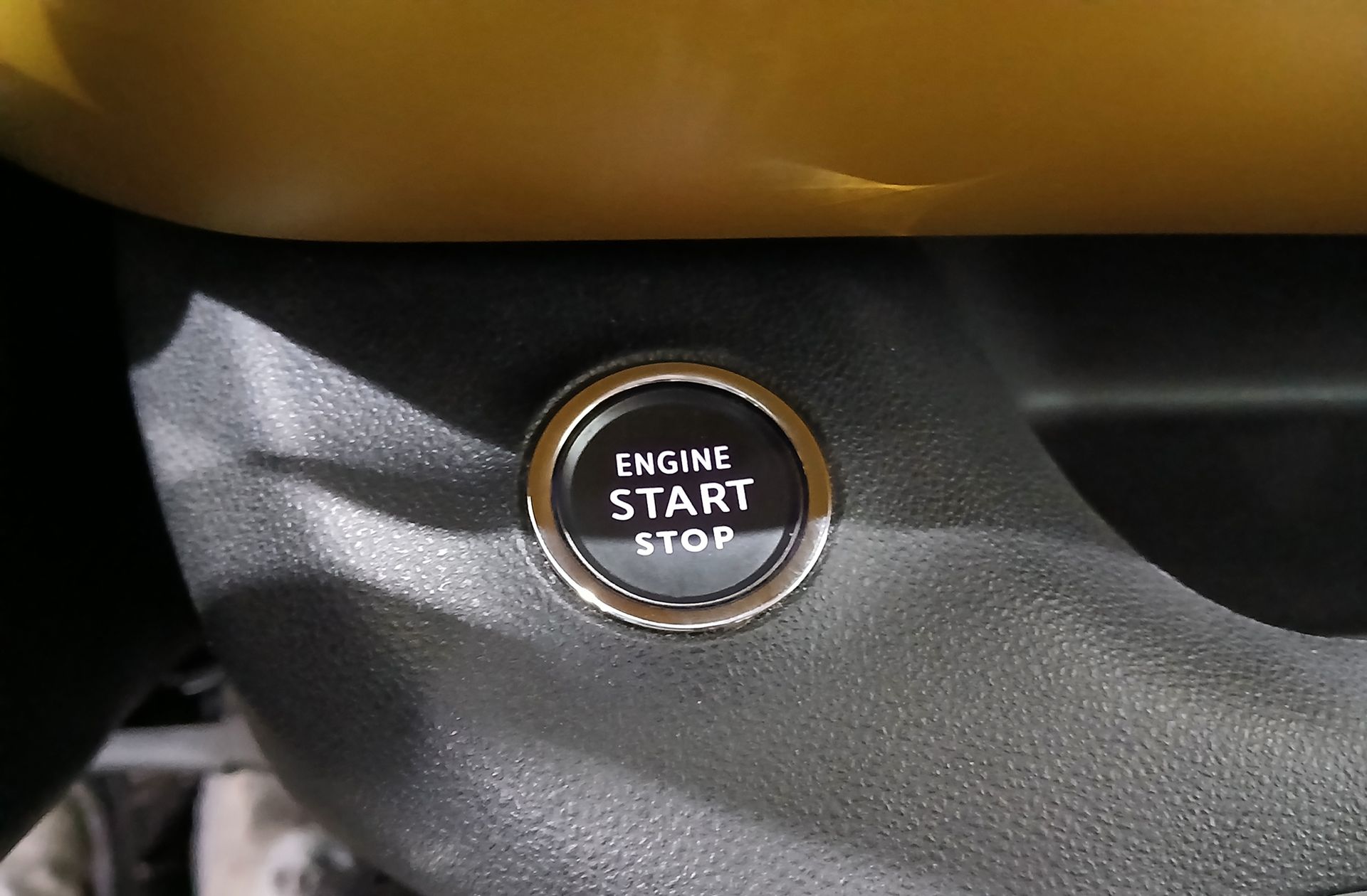 Jeep Avenger 1.2 G Summit - foto 29