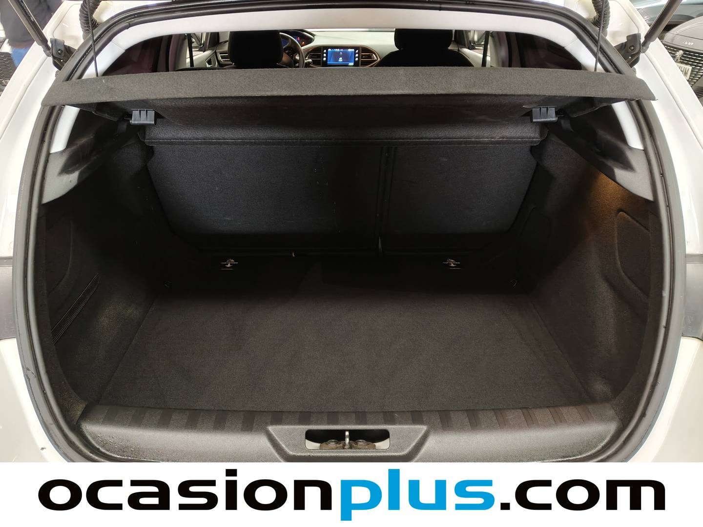 Foto Peugeot 308 Peugeot 308 PureTech 110 S&S Active Pack (110 CV)