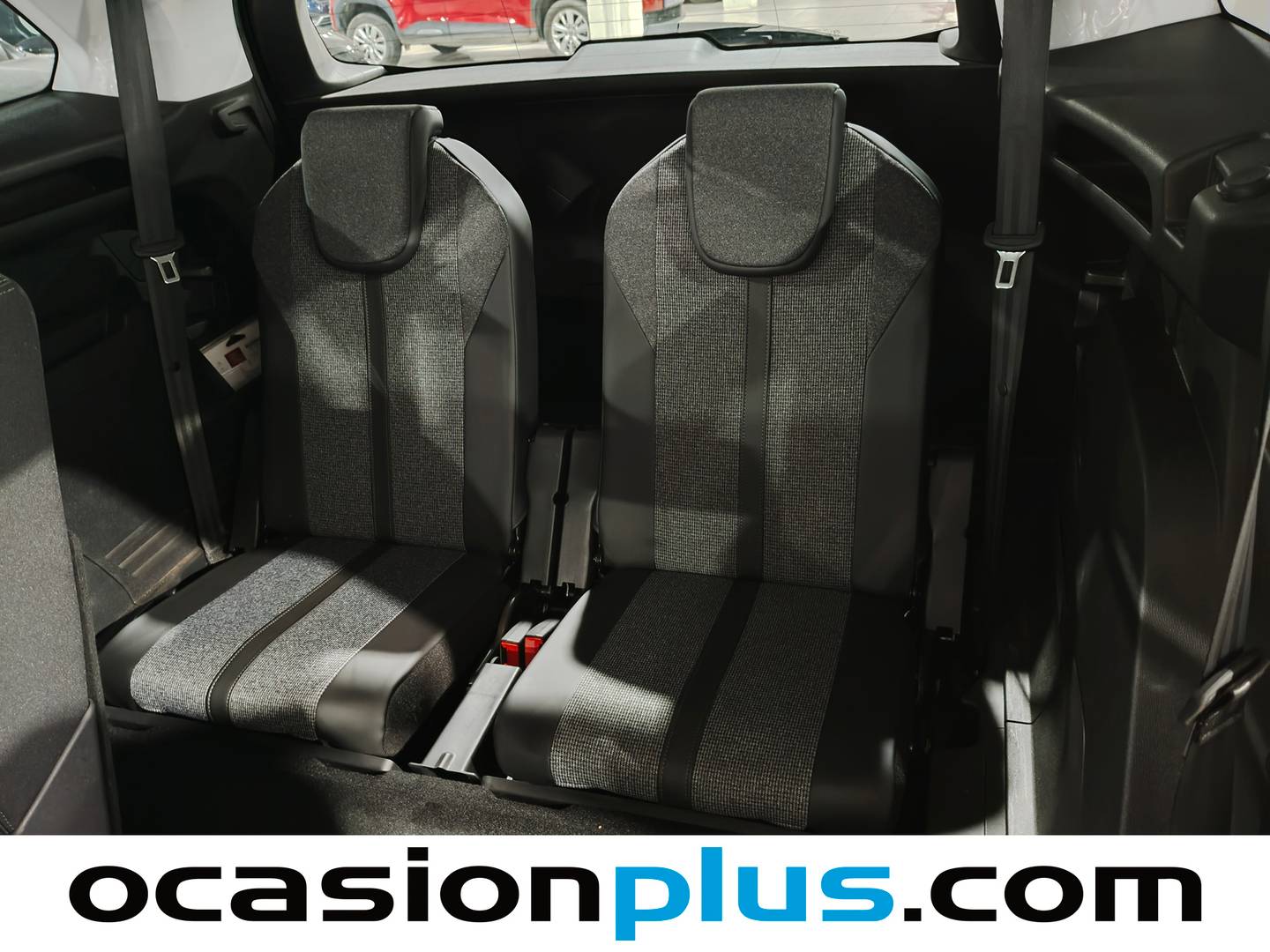 Peugeot 5008 Peugeot 5008 PureTech 130 S&S Allure (130 CV) 7 Plazas de ocasión
