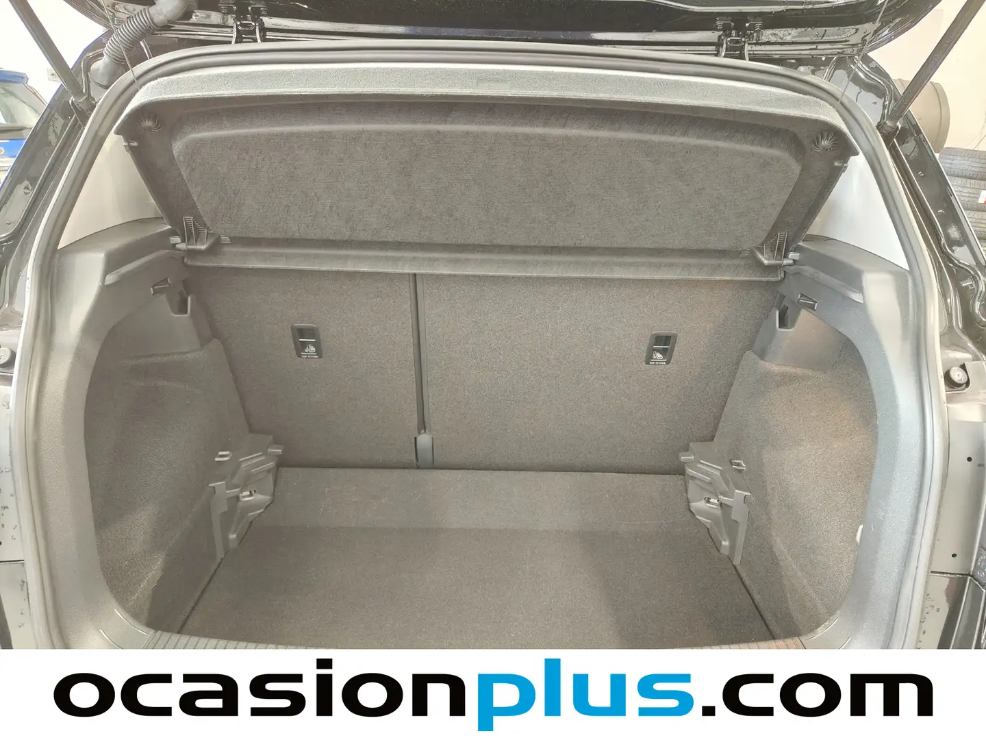 Foto Volkswagen T-Cross Volkswagen T-Cross Advance 1.0 TSI (115 CV) DSG