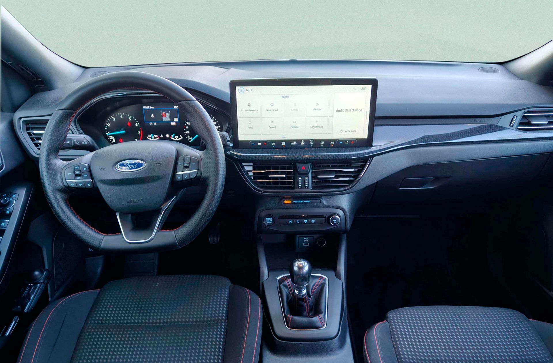 Ford Focus 1.0 EcoBoost MHEV ST-Line - foto 6