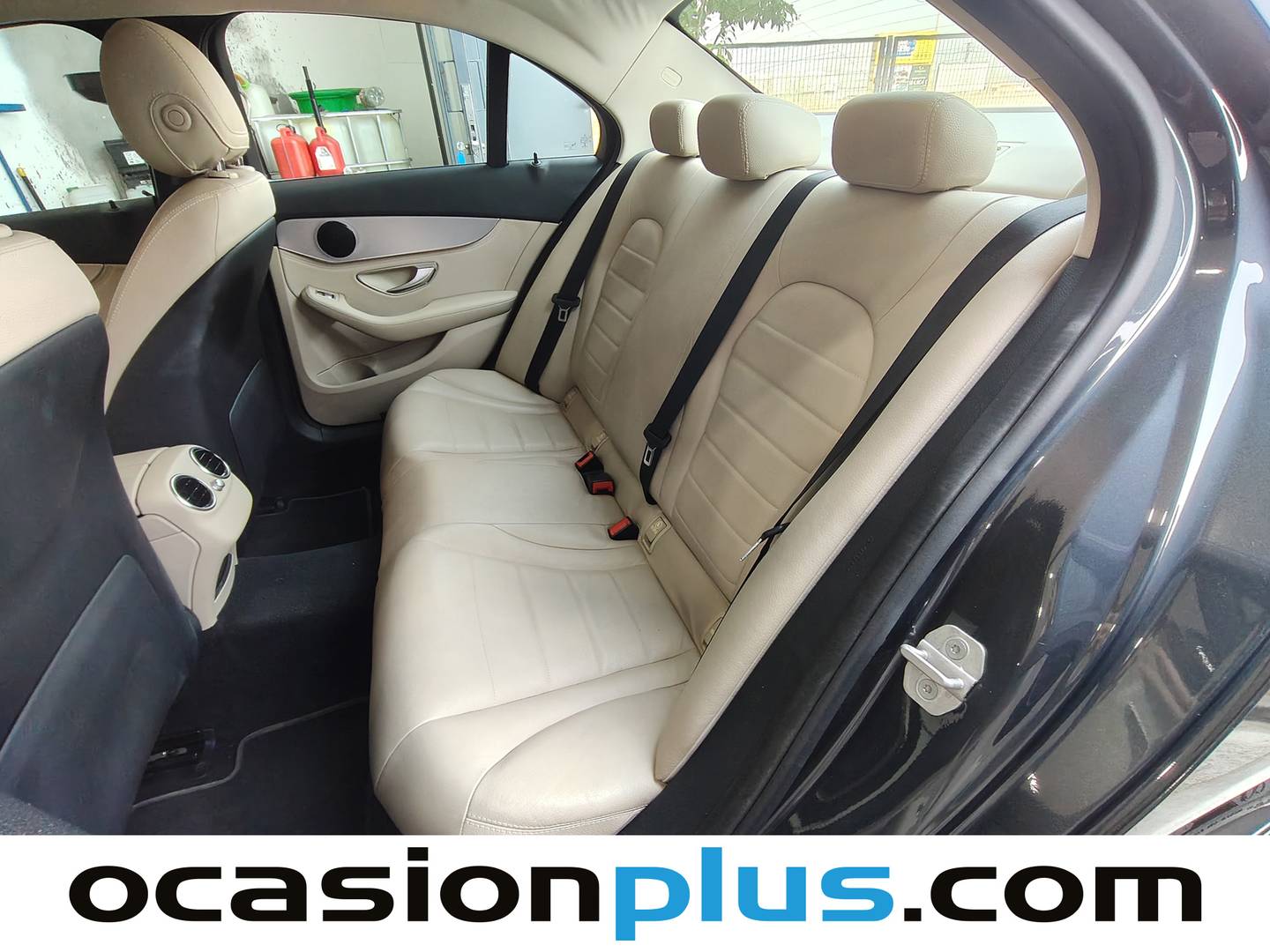 Foto asientos traseros Mercedes Clase C Mercedes Clase C 220 d (170 CV) Pack AMG