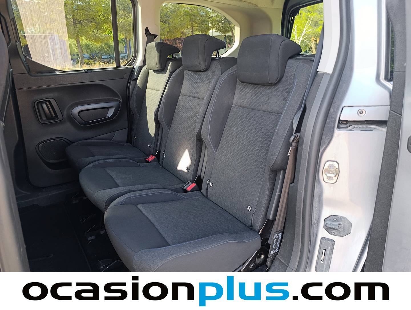 Foto asientos traseros Peugeot Rifter Peugeot Rifter BlueHDi Allure Long (130 CV)