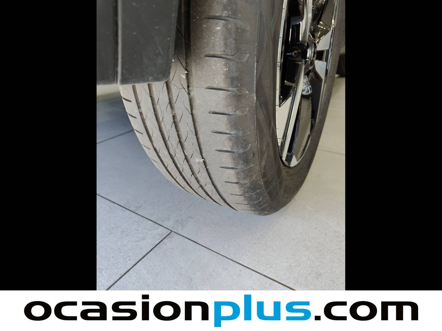 Foto Peugeot 2008 Peugeot 2008 Allure Hybrid eDCS6 (136 CV)