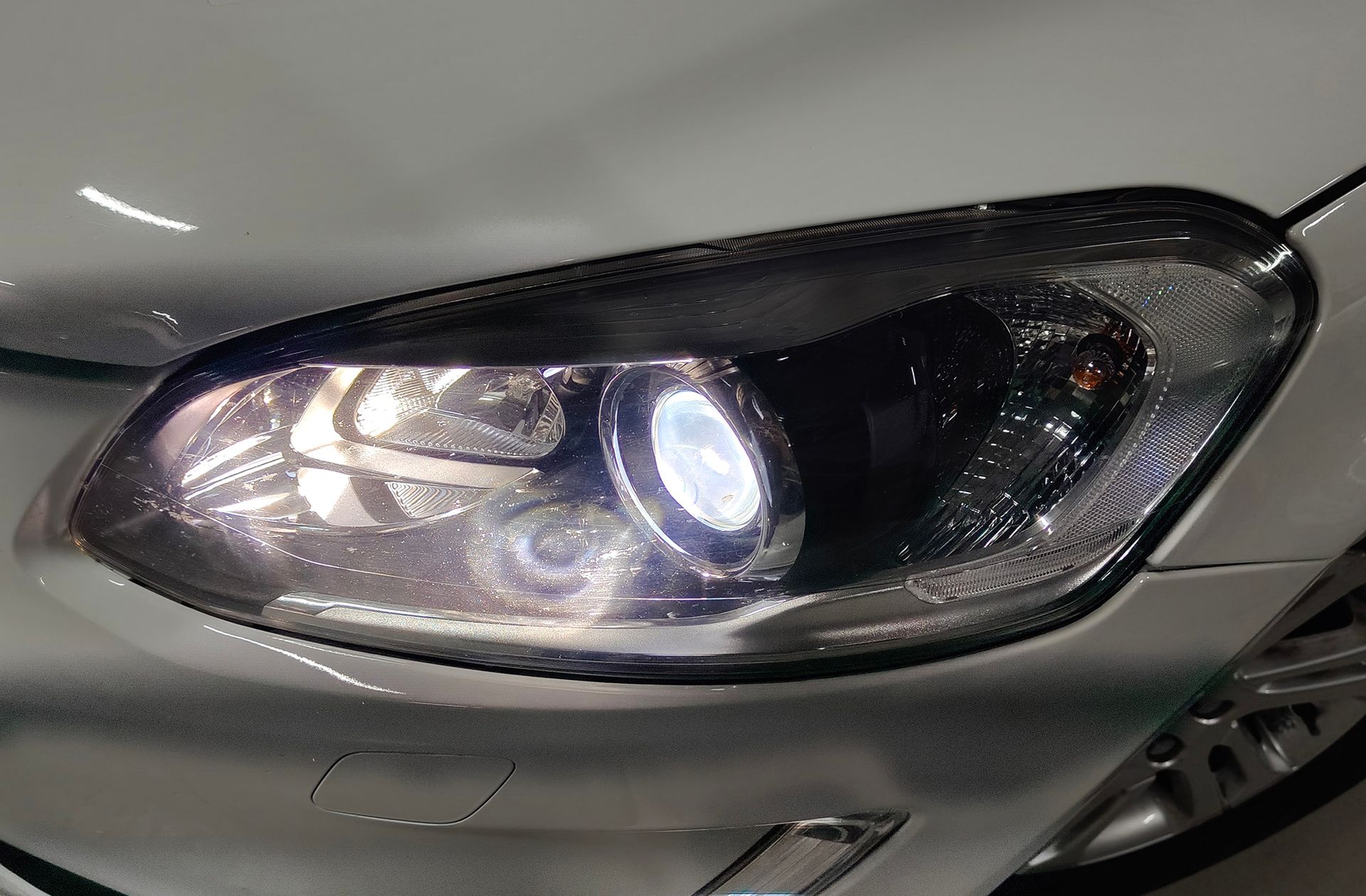 Volvo XC60 D4 Momentum - foto 13