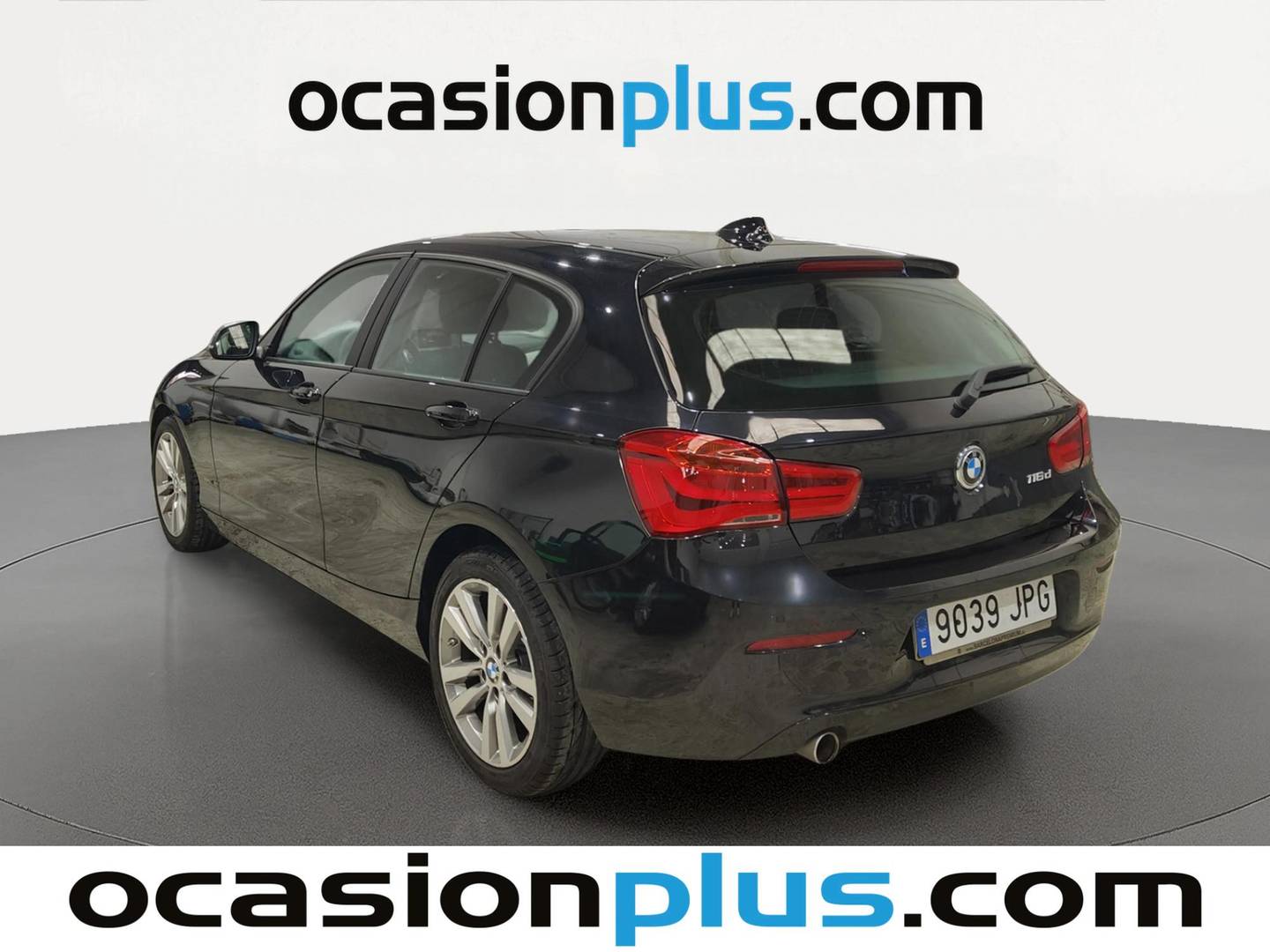 Foto trasera BMW Serie 1 BMW Serie 1 116d (116 CV) izquierda