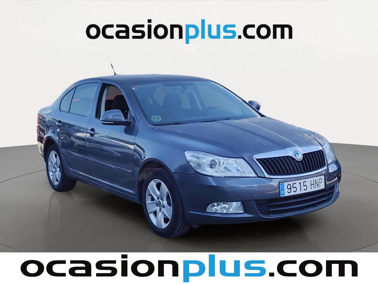 Foto delantera Skoda Octavia Skoda Octavia 1.6 TDI Active Plus (105 CV) derecha