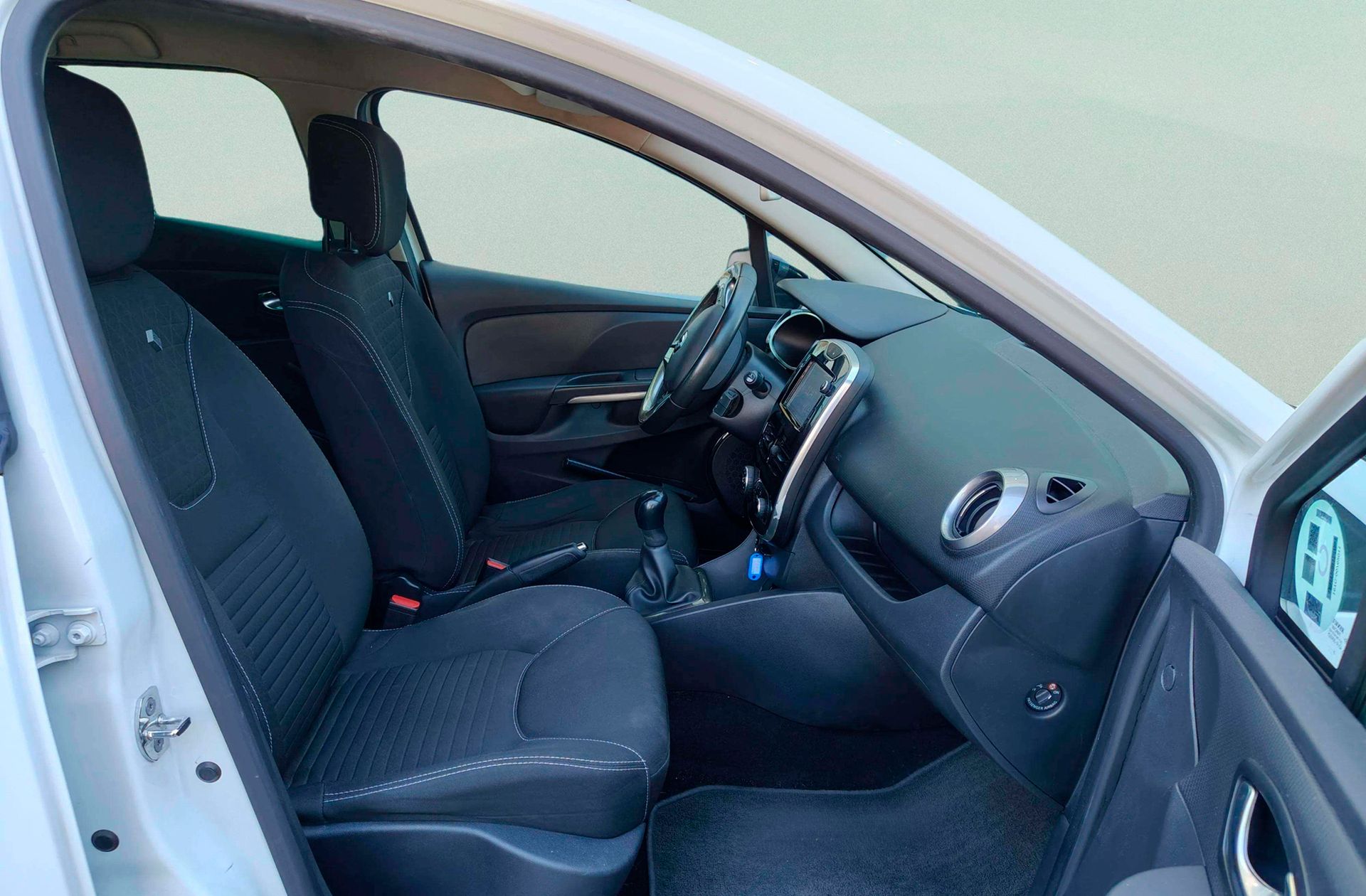 Renault Clio Limited Energy TCe - foto 15