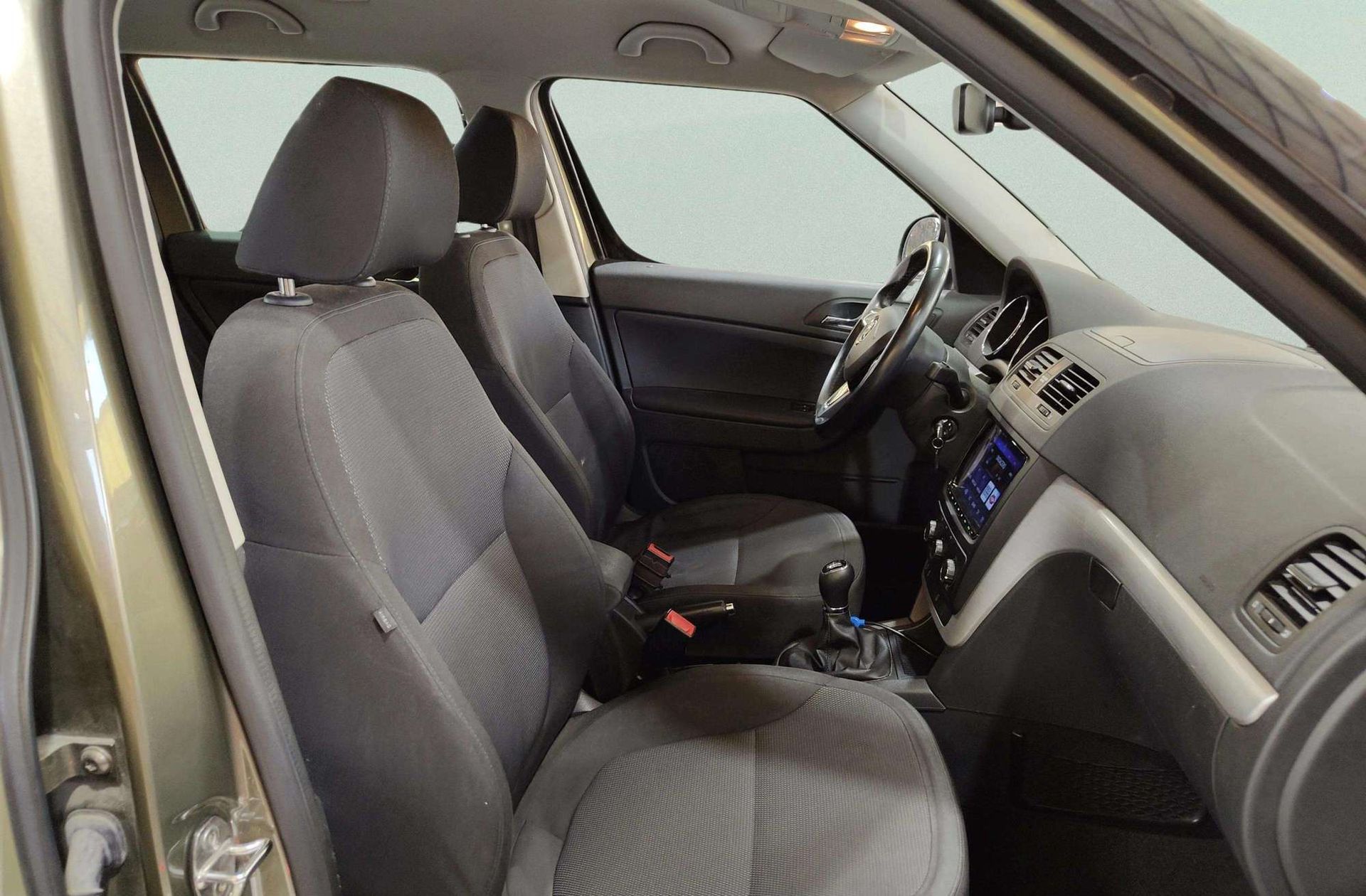 Škoda Yeti 2.0 TDI AdBlue Like 4x2 - foto 15