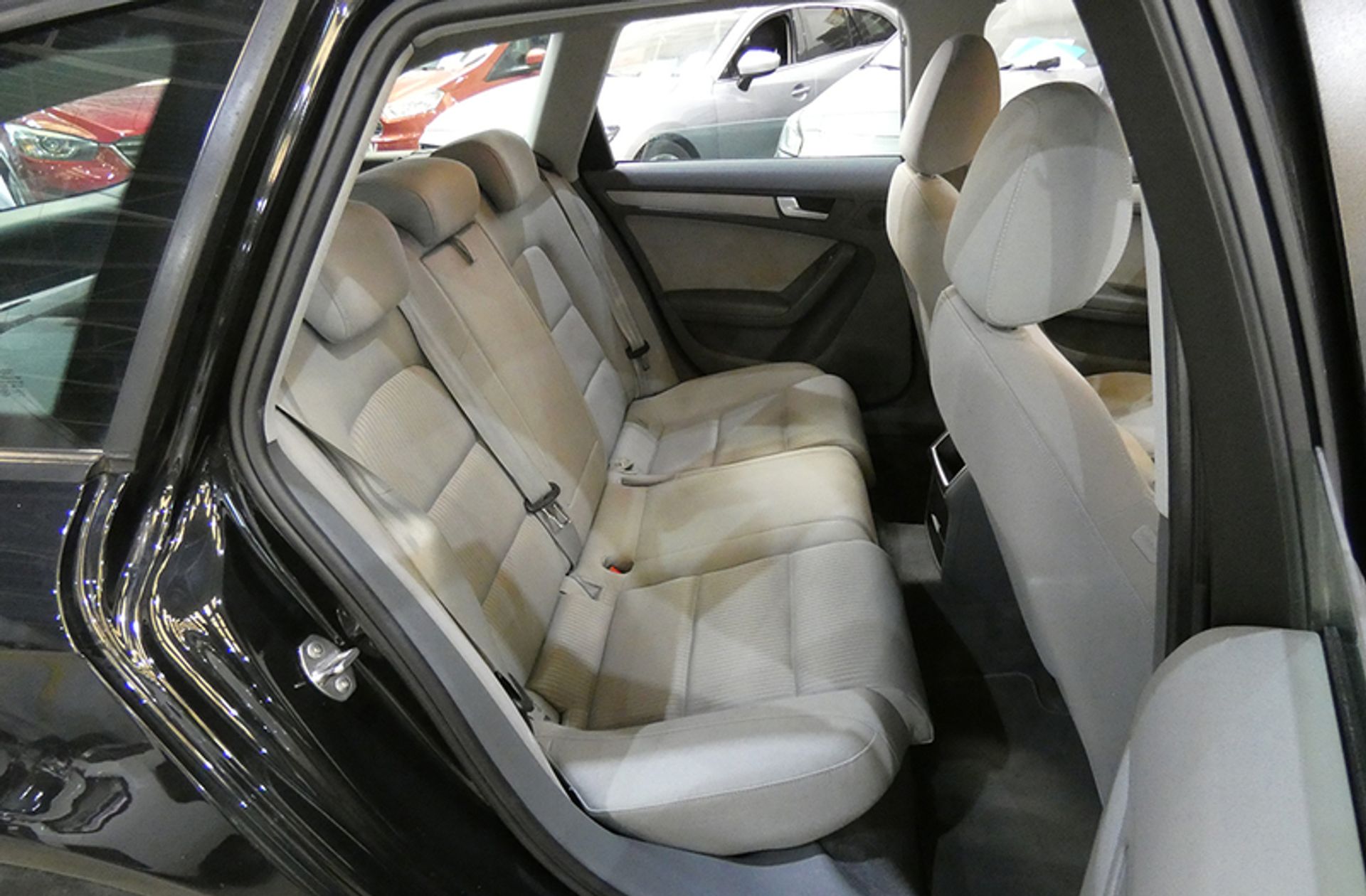 Audi A4 Avant 2.0 TDI multitronic - foto 15