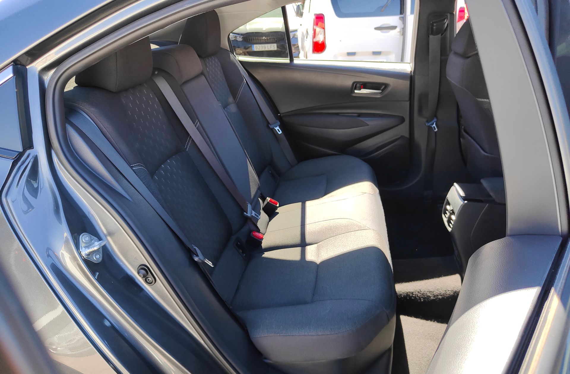 Toyota Corolla 140H Style - foto 18