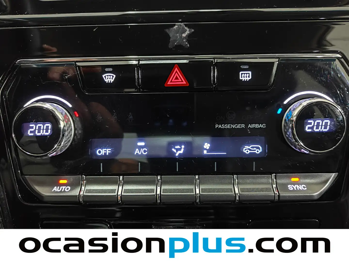 Foto SsangYong Tivoli Grand Ssangyong Tivoli Grand G15T Limited Auto (163 CV)