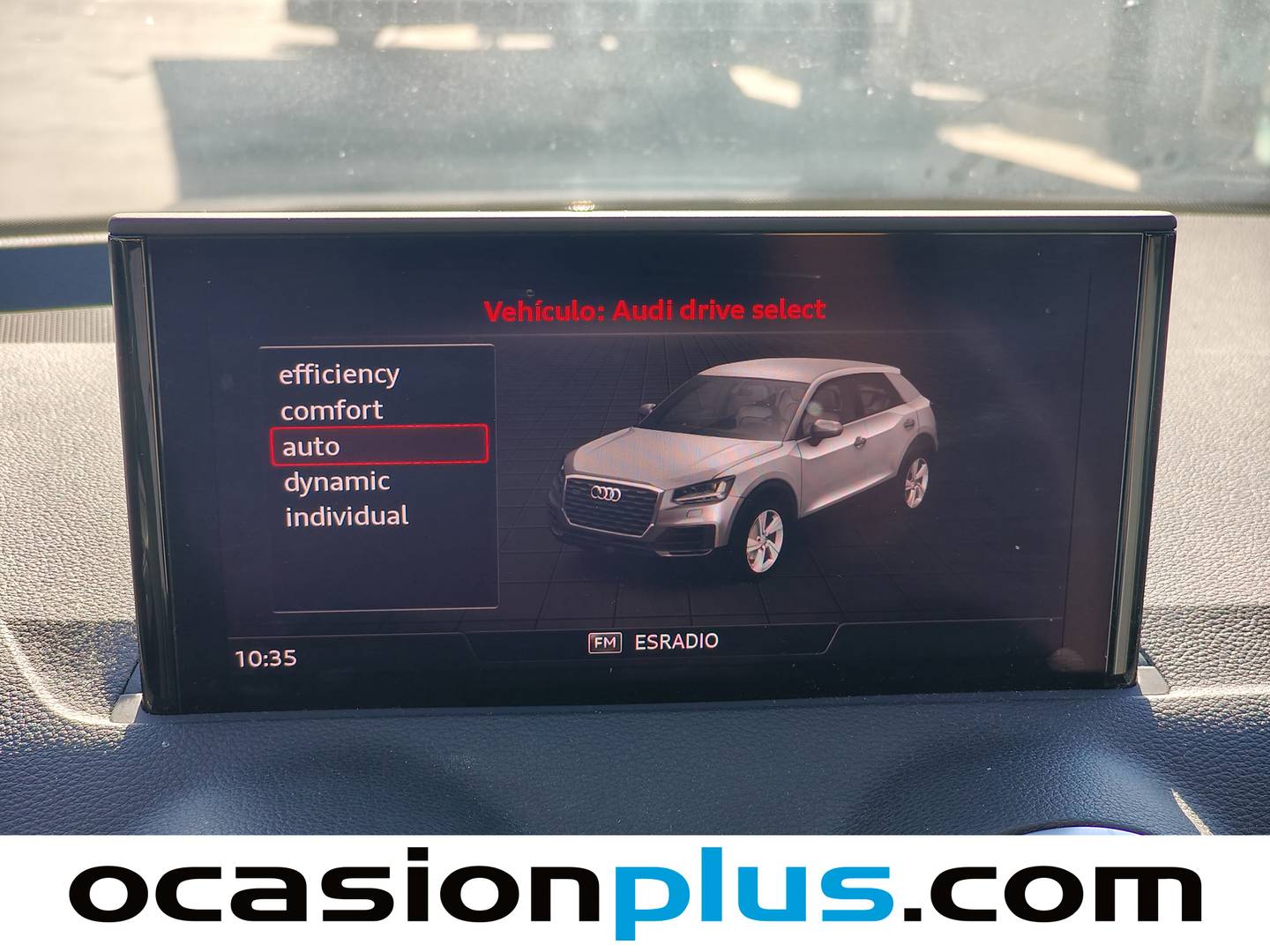 Foto Audi Q2 Audi Q2 S line 35 TDI  (150 CV) S tronic