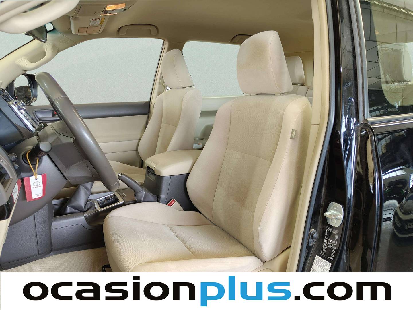 Foto asientos delanteros Toyota Land Cruiser Toyota Land Cruiser 2.8 D-4D VX (177 CV)