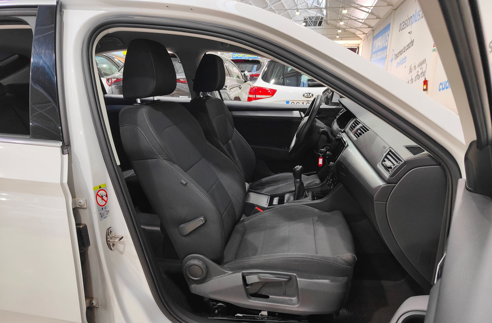 Škoda Superb 1.4 TSI Ambition - foto 19