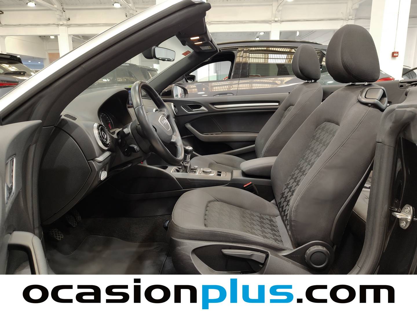 Foto asientos delanteros Audi A3 Audi A3 Cabrio Attraction 1.6 TDI CD (110 CV)