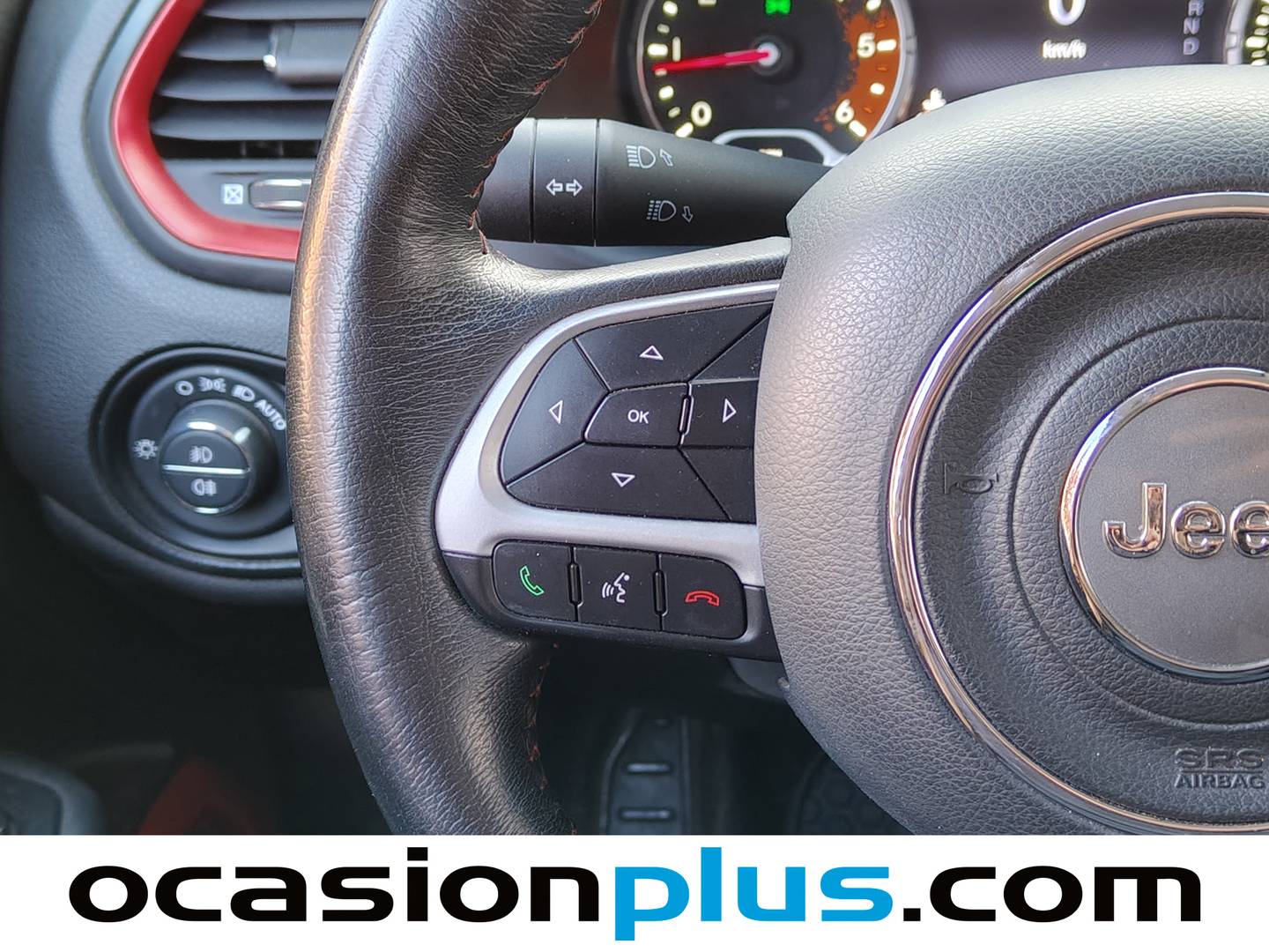 Foto Jeep Renegade Jeep Renegade 2.0 Multijet Trailhawk 4x4 AD Low Auto (170 CV)