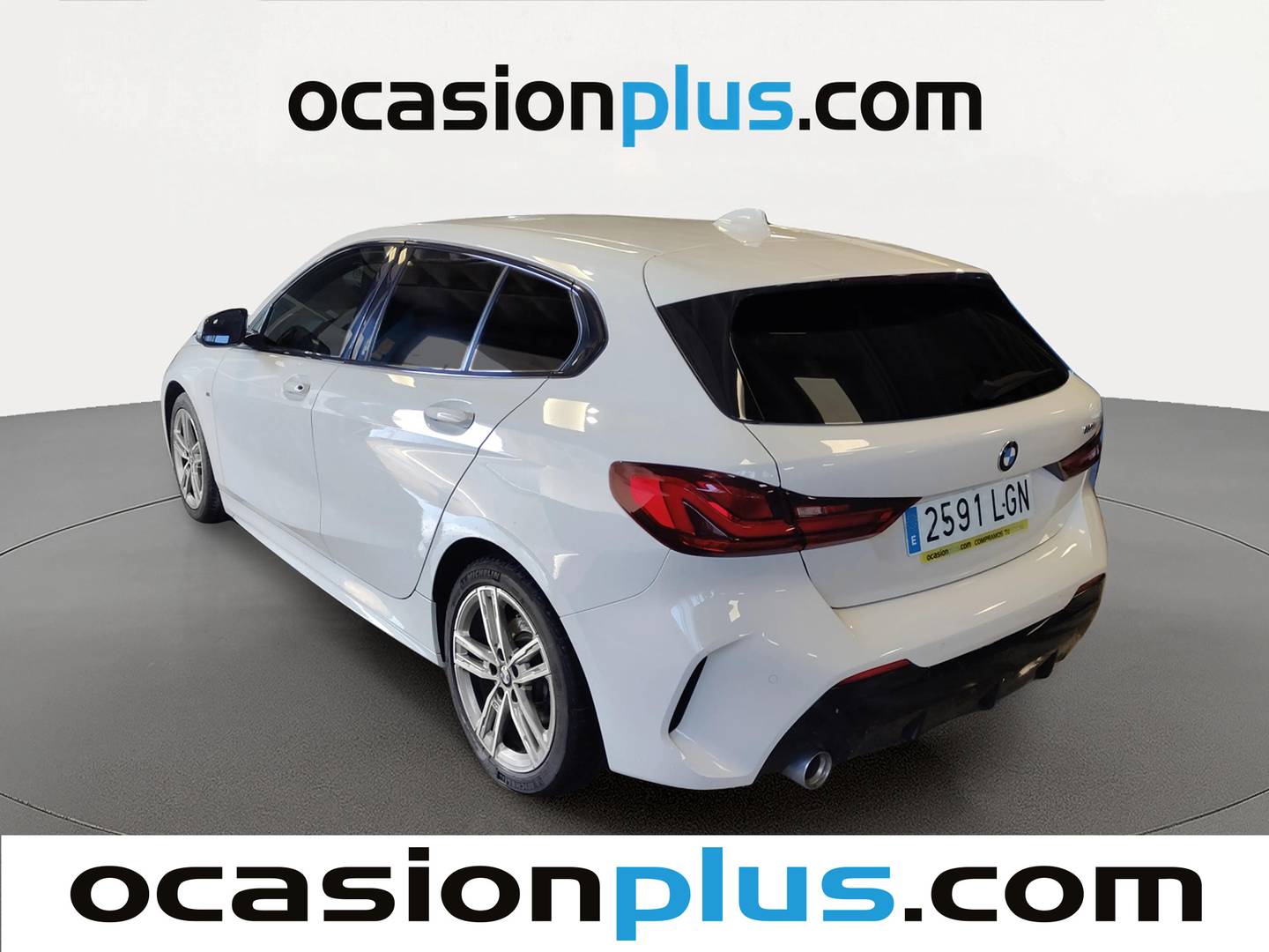 Foto trasera BMW Serie 1 BMW Serie 1 118i (140 CV) pack M izquierda