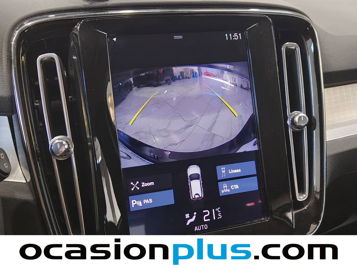 Foto Volvo XC40 Volvo XC40 T4 Momentum Auto (190 CV)