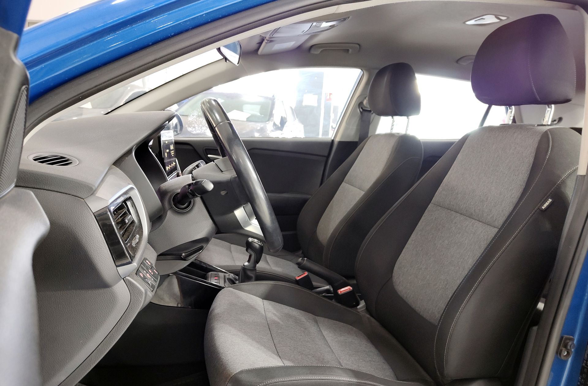 Kia Stonic 1.0 T-GDi Concept - foto 10