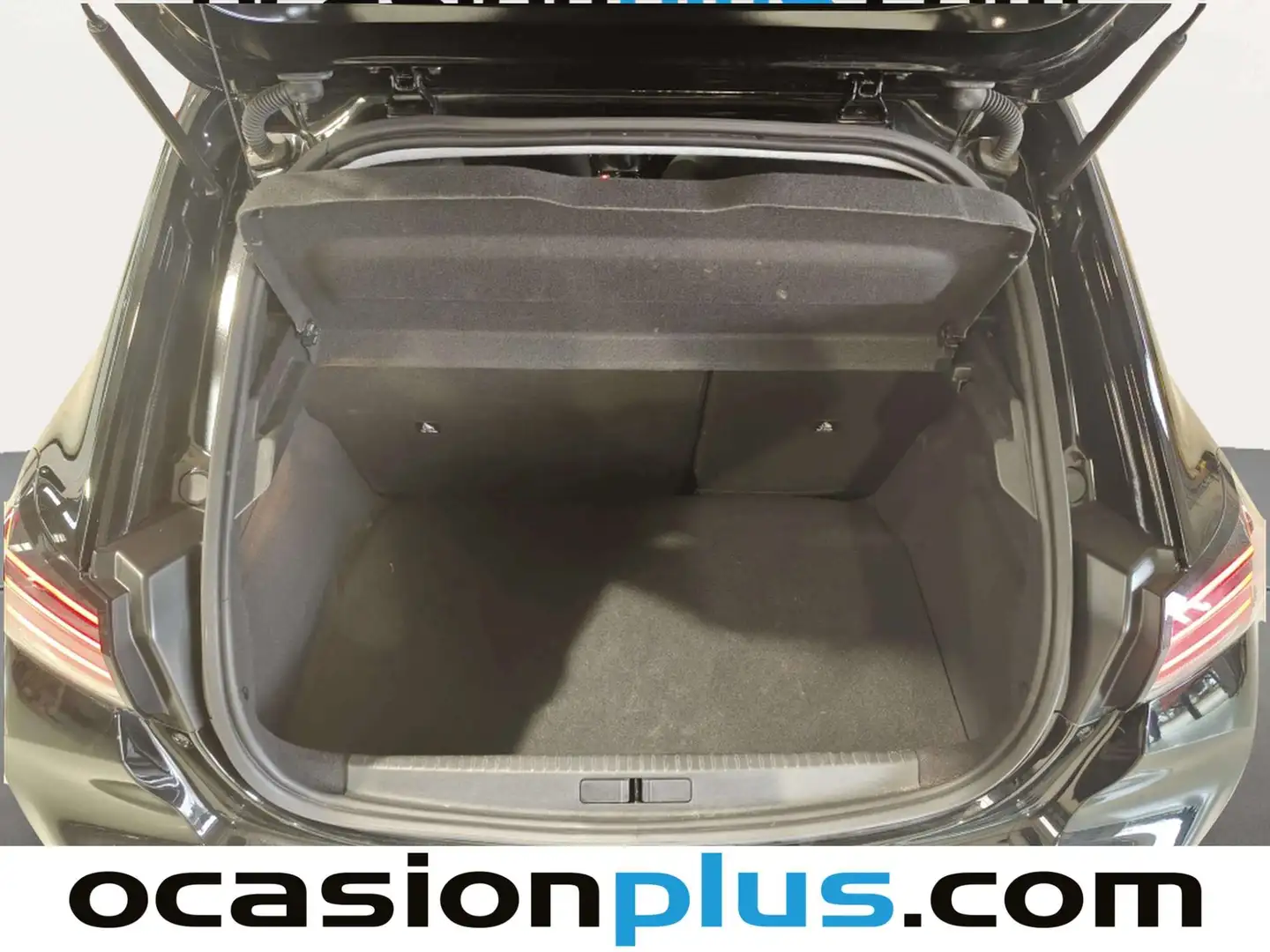 Foto Peugeot 208 Peugeot 208 PureTech 100 Allure (100 CV)