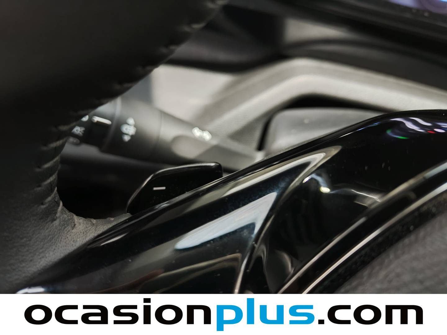 Foto Peugeot 308 Peugeot 308 Allure Hybrid eDCS6 (136 CV)