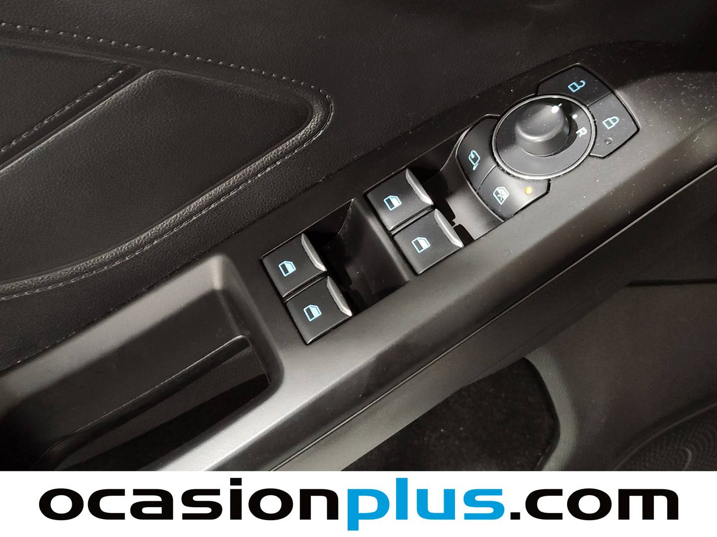 Foto Ford Focus Ford Focus 1.0 Ecoboost MHEV ST-Line Auto (125 CV)