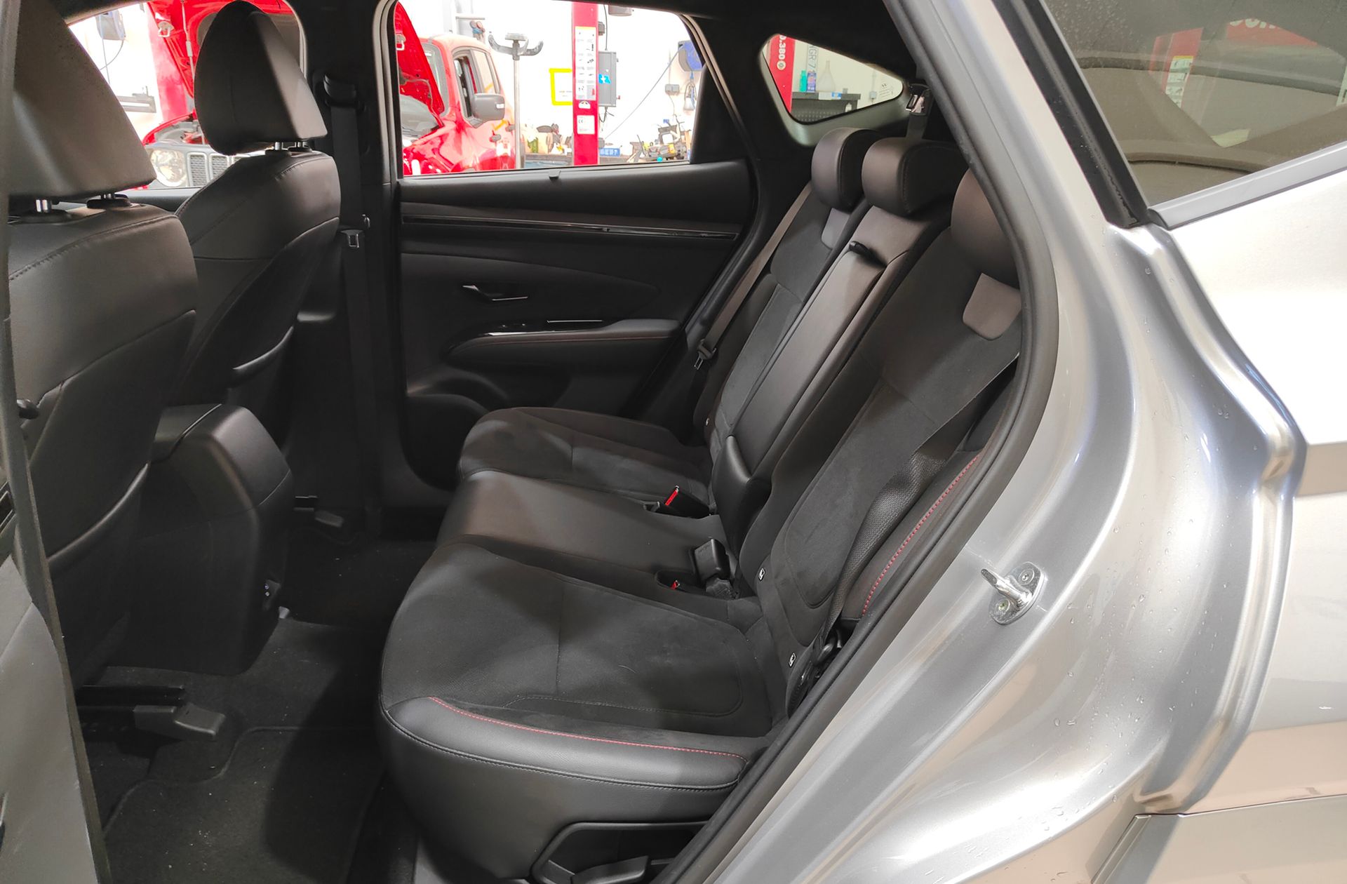 Hyundai Tucson 1.6 T-GDi 48V N-Line 4x2 - foto 13