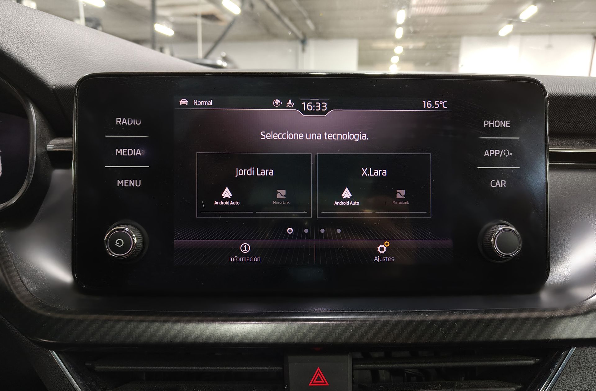 Škoda Scala 1.0 TSI Montecarlo DSG - foto 9