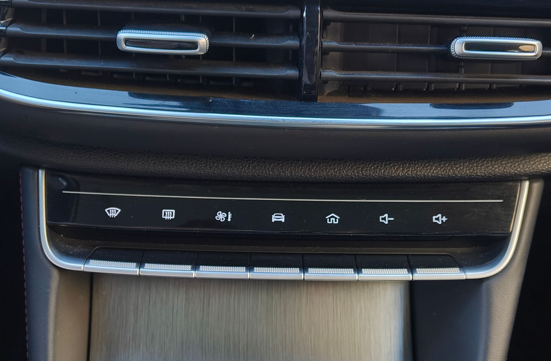 MG EHS 1.5 T-GDi PHEV Luxury - foto 30