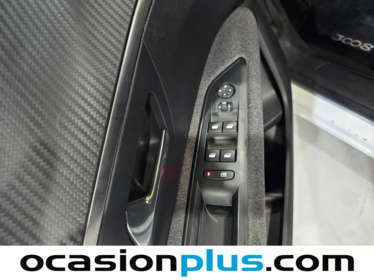 Foto Peugeot 3008 Peugeot 3008 BlueHDI 130 S&S Active EAT8  (130 CV)